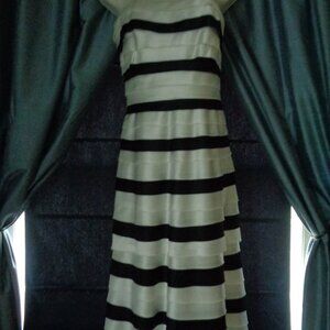 BCBGMAXAZRIA White and Black Striped Raw DRESS Prom Occasion Party Wedding Sz 6